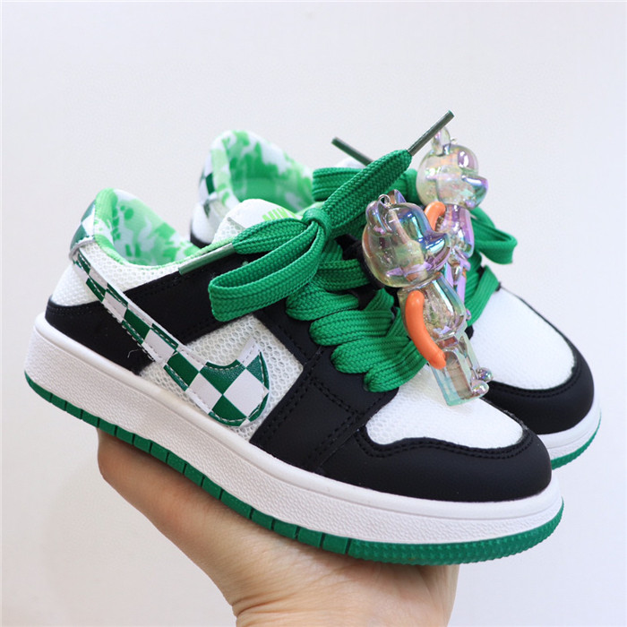 Youth Running Weapon Air Jordan 1 Low Black/White/Green Shoes 086